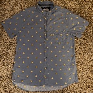 “Five Point Industries” Blue and Yellow Ducks Button Down Short Sleeve T-Shirt